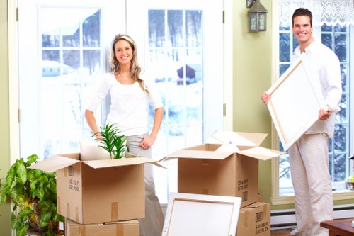 Cubic-yard pricing example for mixed household clearance